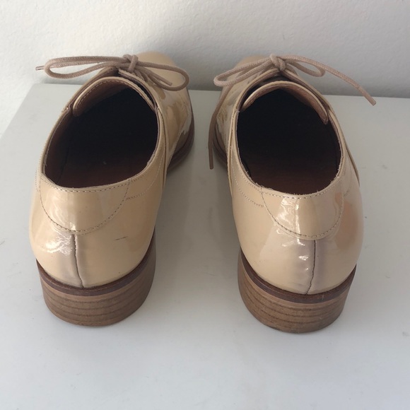 LAST CHANCE Pure Navy Nude Patent Leather Oxford - Picture 3 of 6